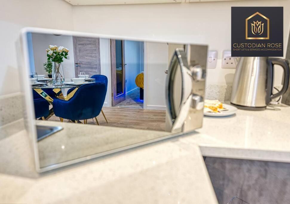 Two Bedroom - Central Peterborough - New Year Discount מראה חיצוני תמונה