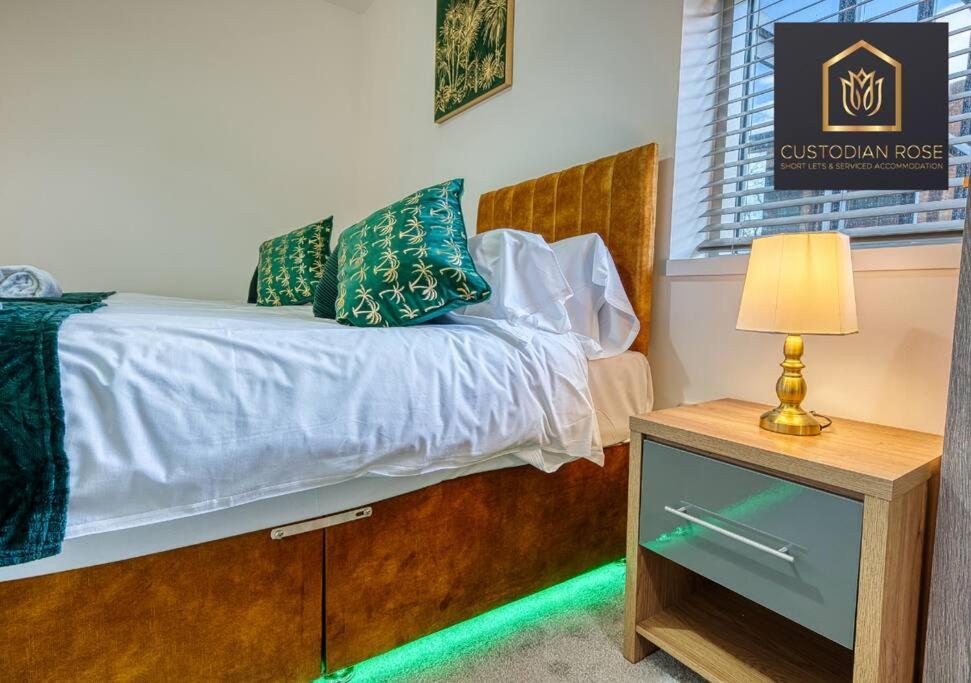 Two Bedroom - Central Peterborough - New Year Discount מראה חיצוני תמונה