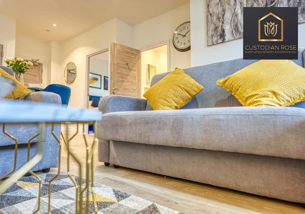 Two Bedroom - Central Peterborough - New Year Discount מראה חיצוני תמונה